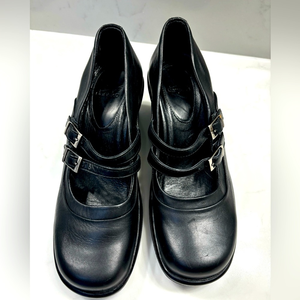 Dansko black double strap Mary Jane’s!